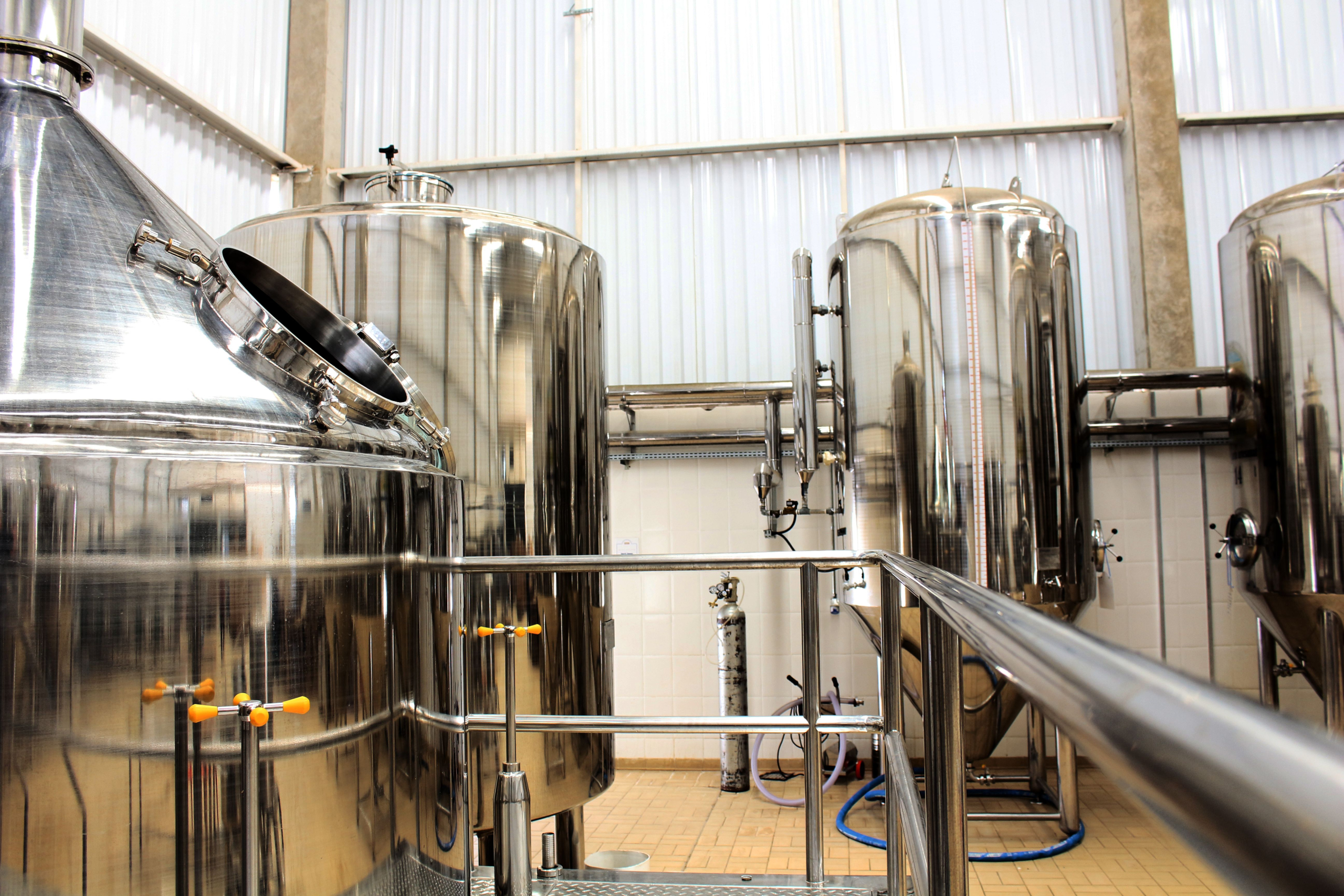 Industriella förångarsystem (Vätske- till ångfas)